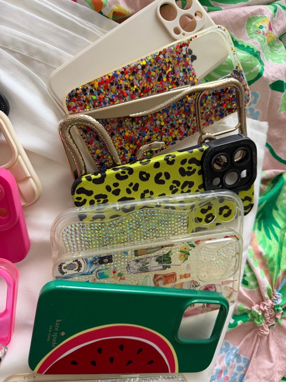Mixed Color Assorted Apple 14 Pro Max Phone Case Bundle - Multiple Bright Design - Picture 2 of 5